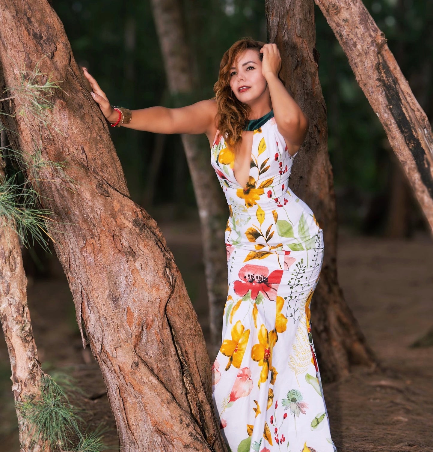 Women’s Floral Formal Dress – Deep V Neck & Mermaid Shape